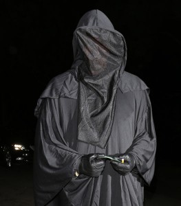 a_roundup_of_the_best_celebrity_2013_halloween_costumes_640_16