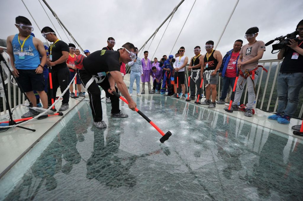 Zhangjiajie, glass szklany most