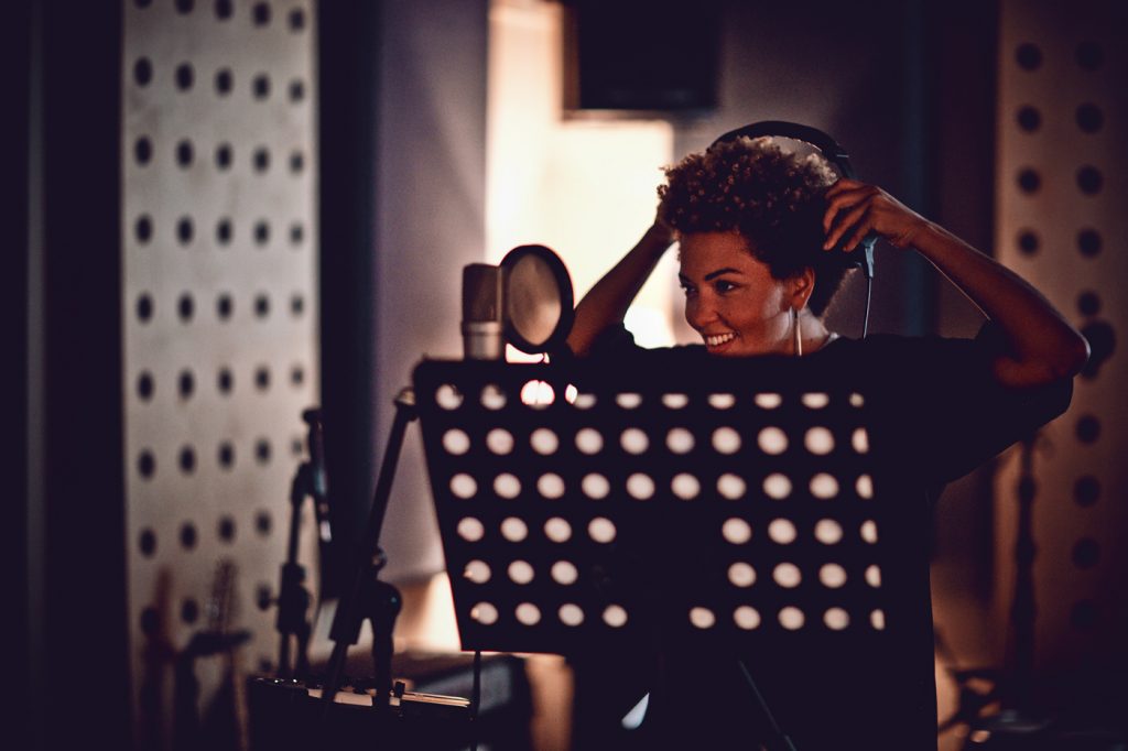 Ifi Ude w studio