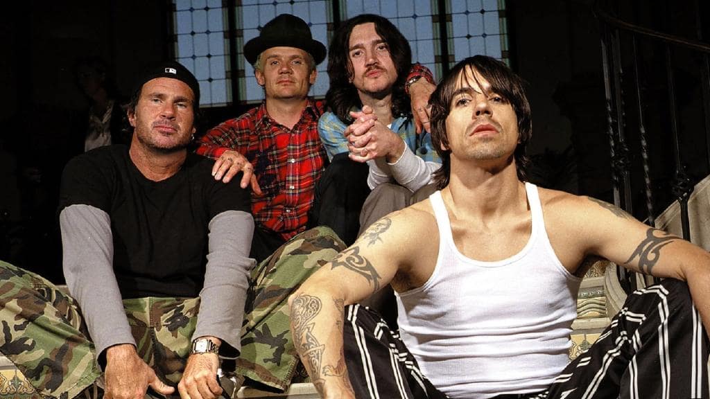 red hot chili peppers เสื้อ live