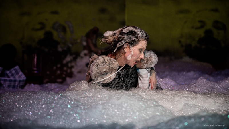 teatr powszechny online