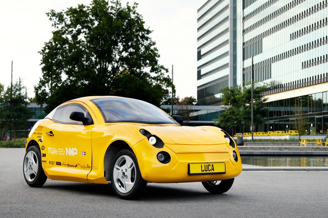 samochód z recyklingu