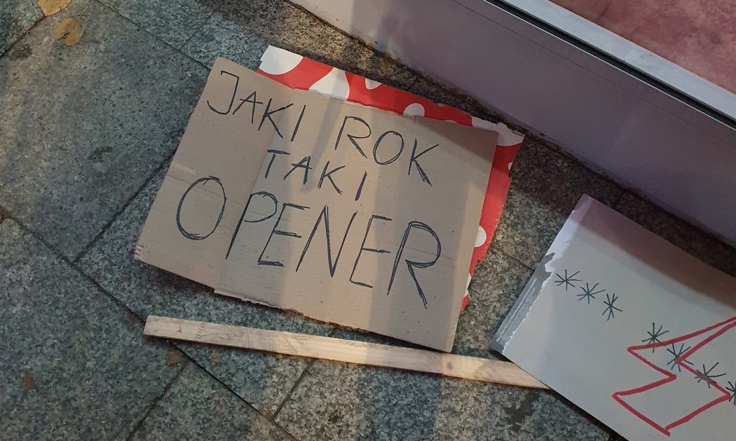 jaki rok taki opener transparent