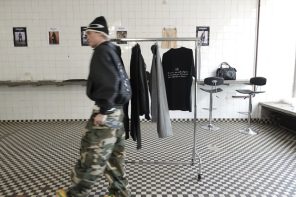 Moda w industrialnym wydaniu. Jesień 2025 oczami MODIVO