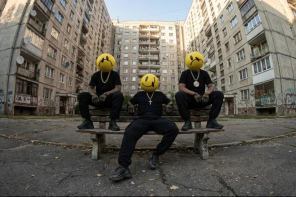 Rap spotyka rave. Sokół, Kukon, Amen i Magiera nagrali album, którego nikt się nie spodziewał
